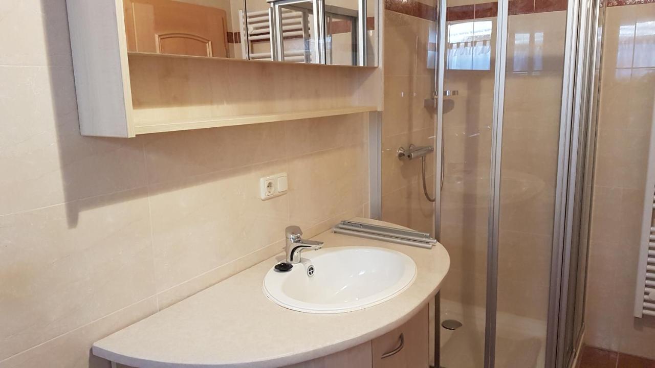 Kleine Ferienwohnung Schortestrasse Ilmenau Luaran gambar